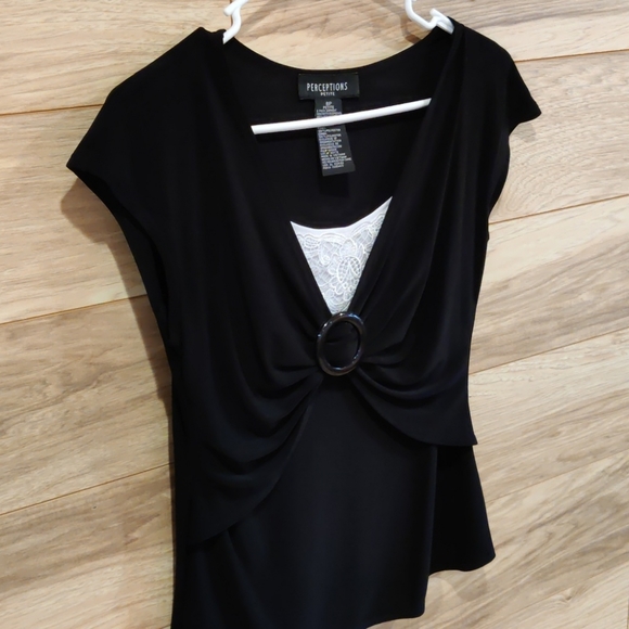 Perceptions Top S - Picture 2 of 4